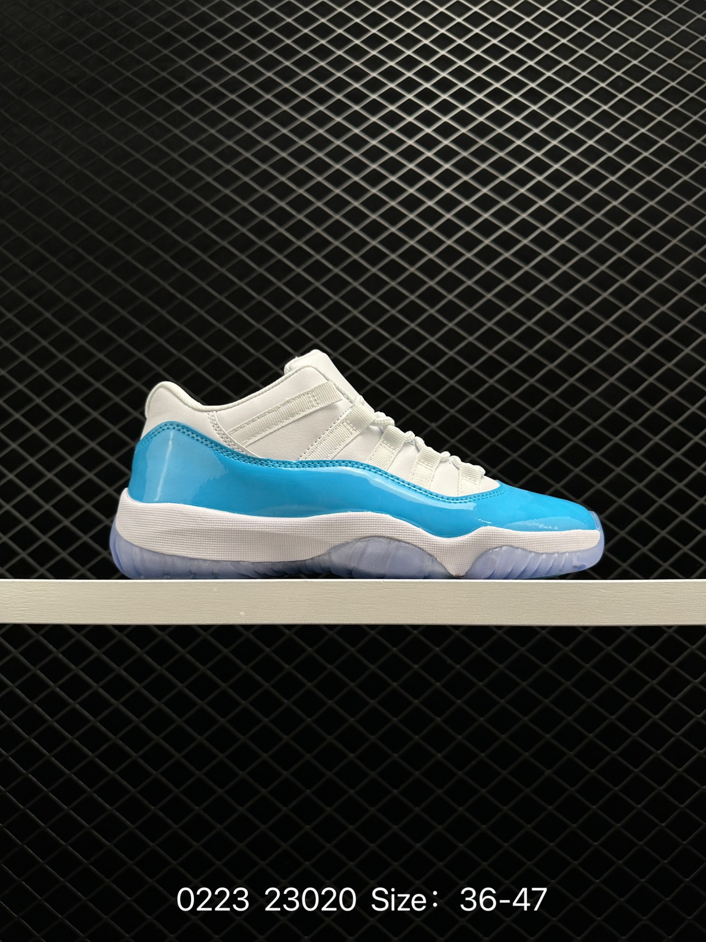 Air Jordan 11 Low “Legend Blue”
